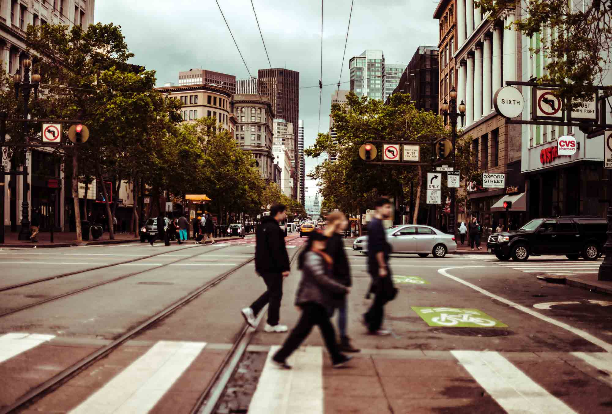 A group of pedestrians crossing the streets of California